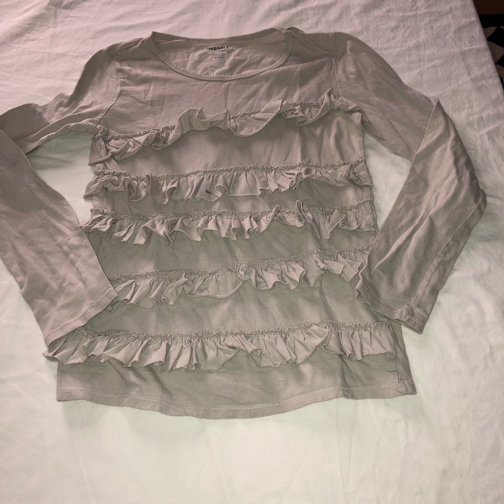 💚💜light gray old navy girls shirt. Girls X-Large (size 14).
